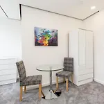 Modern Studio Next To Edinburgh Castle