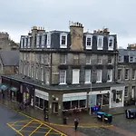 Large Central Edinburgh New Town Flat