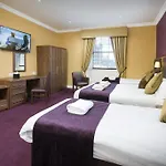 New Town Hotel