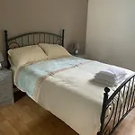 2 Bedroom Central Apartment