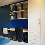 Bright&Modern En suites with Shared Kitchen&Studios in Edinburgh