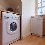 Tony Asga - Tony\'S Apartment Heart Of Edinburgh City Centre Sleeps 2