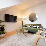 Joivy Luxury Flat Near Edinburgh Castle