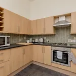 St James Quarter 2 Bed Apartment