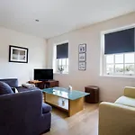 Brunswick St Apartment