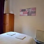 Apex Cathcart Place Apartment