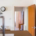 Brunswick St Apartment