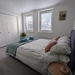 Royal Park Apartment