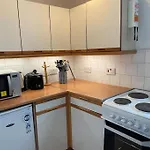 City Studio Flat West Toll Cross