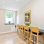 Joivy Family Flat Near Leith