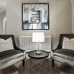 Luxury Georgian City Retreat By Sovo Apartments