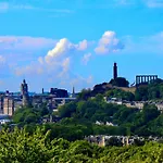 Best View In The Heart Of Edinburgh: Castle To Sea