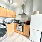 Cozy 1 Bedroom Tenement Flat