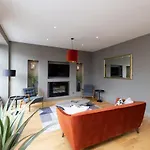 Joivy Stylish Flat In New Town