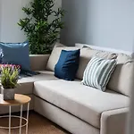 Lovely 1-Bedroom Apartment In Edinburgh
