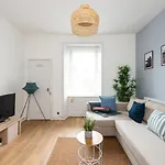 Lovely 1-Bedroom Apartment In Edinburgh