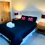 Leith Walk Villa Budget Guest House