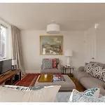 Altido Stylish Townhouse In Cool Stockbridge