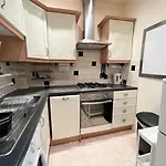 Homely 1Br Flat Close To The Royal Mile