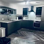 Barnton Apartment Edinburgh