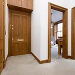Joivy Spacious Home Near The Meadows