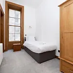 Joivy Spacious Home Near The Meadows