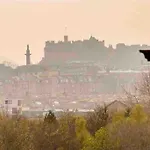 Spacious 2 Bed, 2 Bath Apartment -The Shore, Leith