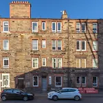 Beautiful Boutique Edinburgh Abode - Sleeps 4