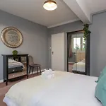 Spacious 3Db -15 Minutes From City Centre