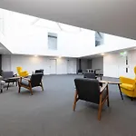 Altido Elegant Apartments Near The Meadows