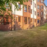 Luxury 2Bed 2Bath Flat In City Centre- Free Parking!