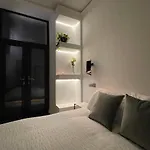 Luxury Apartment Edinburgh Centre With Steam Room
