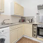 Bright And Quiet Edinburgh Home