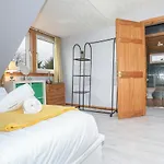 Beautiful Rooms In Edinburgh Cottage Guest House - Free Parking