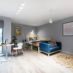 Modern Studios At Huxley Studios In The Heart Of Edinburgh