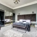 The York Place Residence