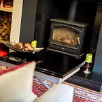 Self Catering , City Centre Apartment With Parking
