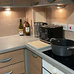 Edinburgh Apartment Br