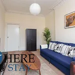 Delightful 2 Bedroom Apartment In Leith