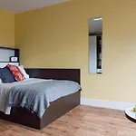 Studios And Ensuite Bedrooms With Shared Kitchen At Fountainbridge In Edinburgh