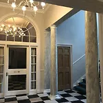 Private Guest Suite In Georgian Townhouse In City Centre