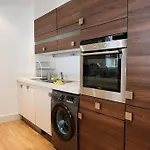 Spacious 2 Bedroom Apartment