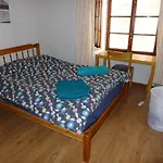 1 Bedroom Flat In Historic Cooperage Apartments Leith