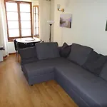 1 Bedroom Flat In Historic Cooperage Apartments Leith