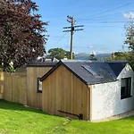 Hillview Cottage