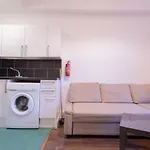 Warm&Welcoming City Centre Apartments By Meadows 10