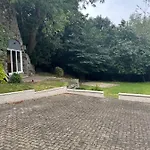 Cameron Coach House Modern Property In Murrayfield Edinburgh
