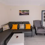 Warm&Welcoming City Centre Apartments By Meadows 3