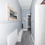 Warm&Welcoming City Centre Apartments By Meadows 9