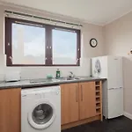Logie Green Road Apartment